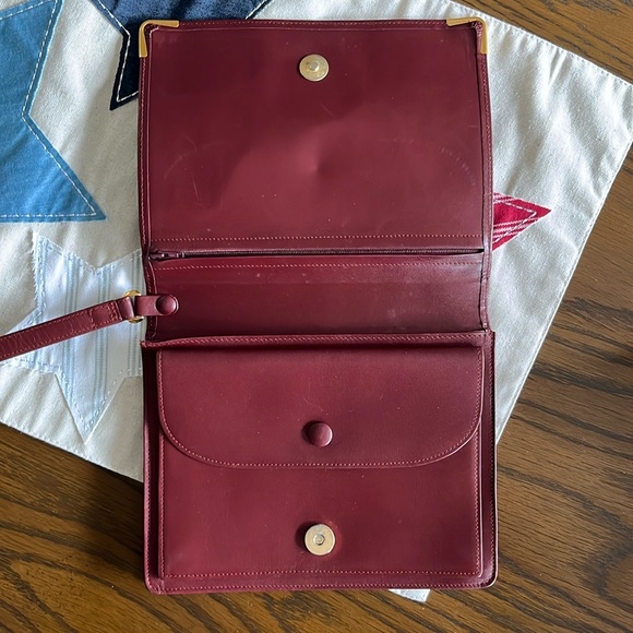 CARTIER VINTAGE CLUTCH - Picture 9 of 17